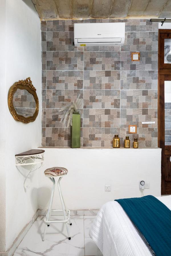 Chic, Stylish 1 Bedroom Maisonette - Close To Valletta Il-Furjana Exterior photo